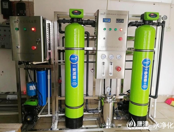 來(lái)賓鳳凰中心校學(xué)生直飲水設備工程